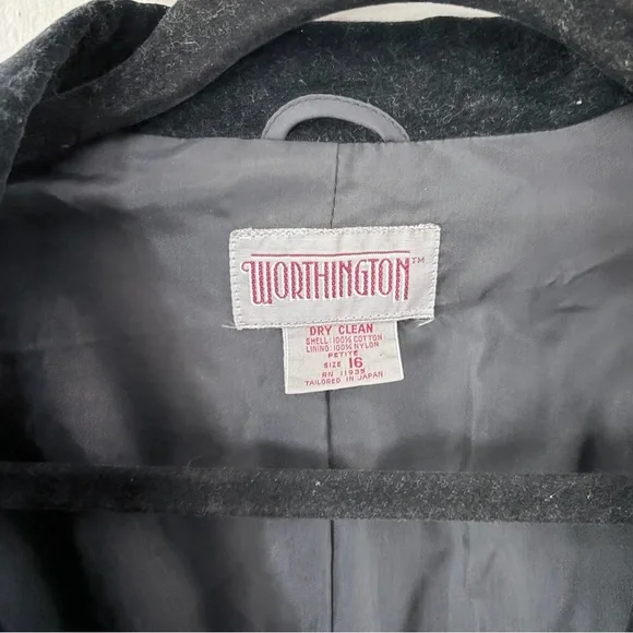 Vintage Worthington Women’s Velvet Blazer - Picture 4 of 10